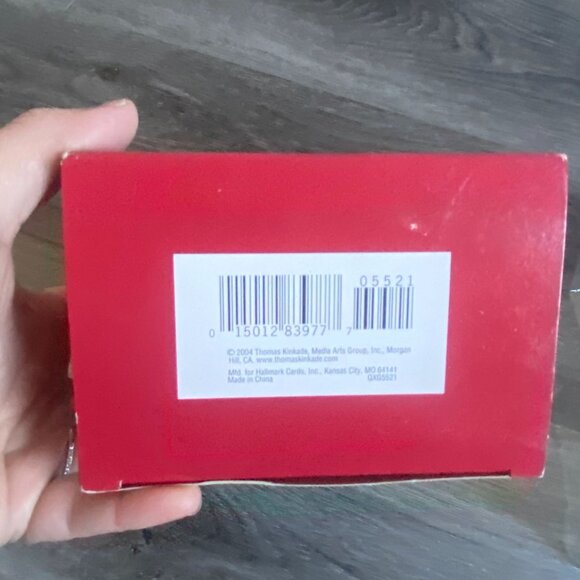 Hallmark Keepsake Ornament 2004 Thomas Kinkade Victorian Christmas Ornament-GUC - Picture 7 of 10